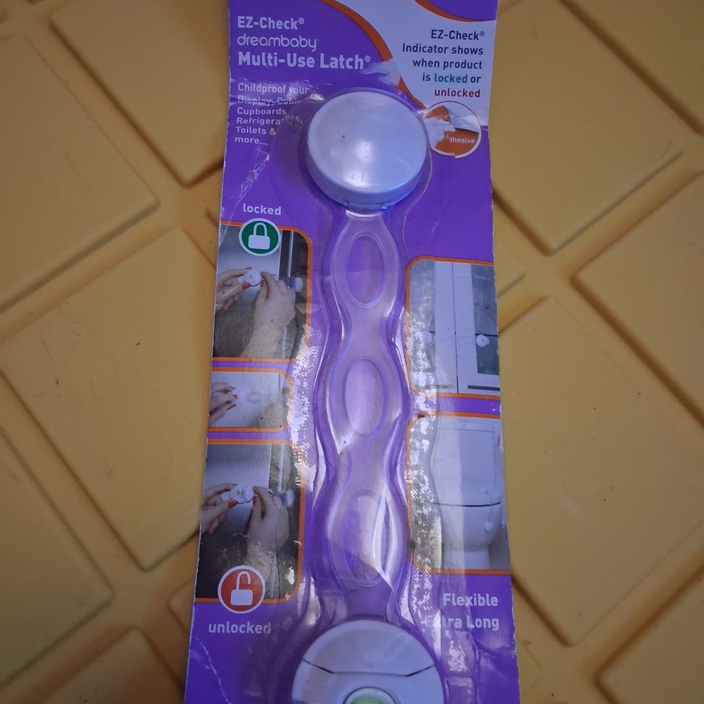 Dreambaby EZ-Check Multi-Use Latch - Purple
